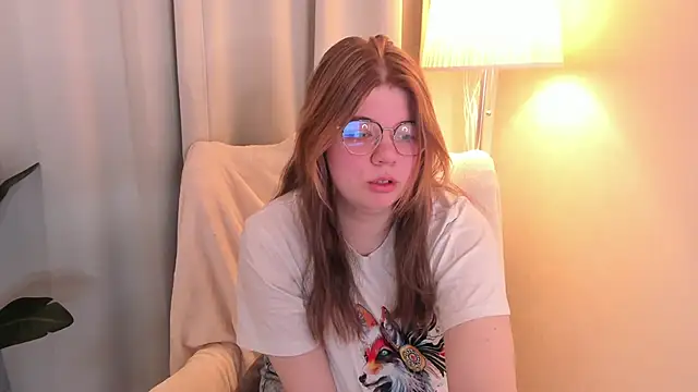 AminaBloom online show from February 2026 11:18:01 AM