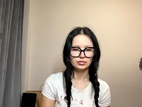 JoanGold online show from March 2026 07:30:01 PM