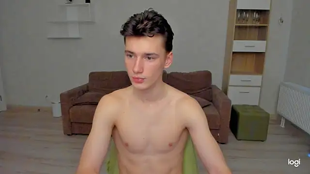 Max foks  online show from April 2026 06:09:01 AM