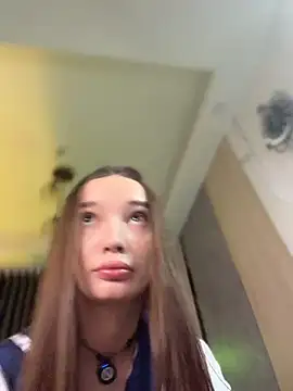 AnnyShore online show from May 2026 12:05:01 AM