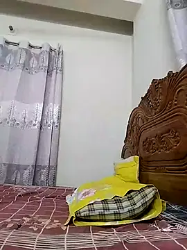 Snapshot of Eleganthasan chatting on February 2026 03:49:02 PM Eleganthasan online show from February 2026 03:49:02 PM