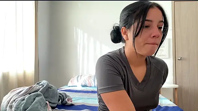 Snapshot of elimorroe chatting on February 2026 12:26:01 PM elimorroe online show from February 2026 12:26:01 PM