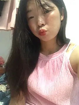 cuty lusy online show from June 2026 11:54:01 PM