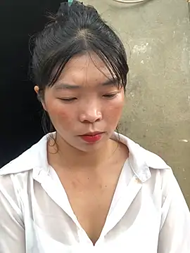 cuty lusy online show from June 2026 12:36:02 AM