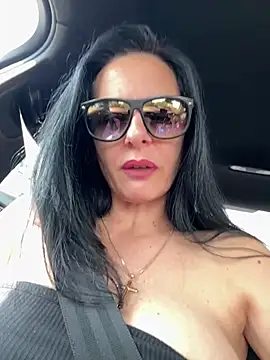 MiriamDelyn online show from May 2026 10:21:02 AM