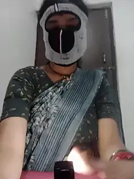 Snapshot of Cute_Barbie143 chatting on February 2026 02:57:02 PM Cute Barbie143 online show from February 2026 02:57:02 PM