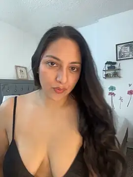 Snapshot of Victoria_Lusty chatting on May 2026 09:31:01 PM Victoria Lusty online show from May 2026 09:31:01 PM
