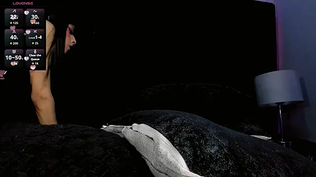 Snapshot of CuteMiaaa chatting on April 2026 09:12:02 PM CuteMiaaa online show from April 2026 09:12:02 PM