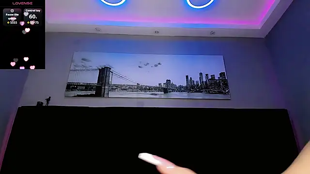 Snapshot of CuteMiaaa chatting on April 2026 08:40:01 PM CuteMiaaa online show from April 2026 08:40:01 PM