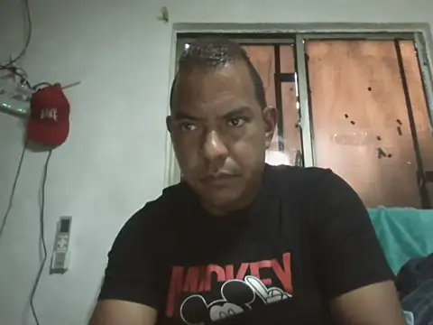 Quillero18 online show from June 2026 03:07:02 PM