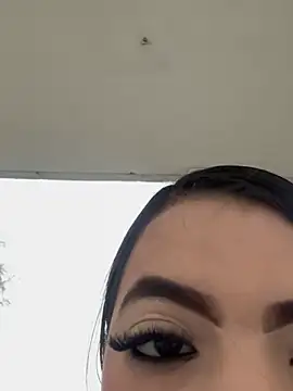 Snapshot of Aurea_Silk chatting on March 2026 09:51:01 PM Aurea Silk online show from March 2026 09:51:01 PM