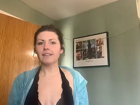 Snapshot of karmenkayekay chatting on February 2026 09:08:01 PM karmenkayekay online show from February 2026 09:08:01 PM