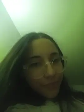 Snapshot of isaaabelaaa chatting on February 2026 11:45:01 PM isaaabelaaa online show from February 2026 11:45:01 PM