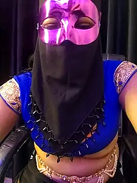 Snapshot of Queen_adaa chatting on February 2026 04:38:01 PM Queen adaa online show from February 2026 04:38:01 PM