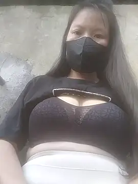 Snapshot of Yang-my- chatting on February 2026 08:33:02 AM Yang-my- online show from February 2026 08:33:02 AM