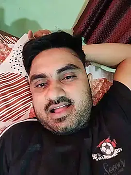 loyalboy 0052 online show from June 2026 06:52:02 AM