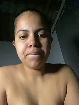 Liah Luccas online show from July 2026 05:45:02 AM