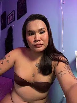 hollynicole online show from June 2026 08:36:02 AM