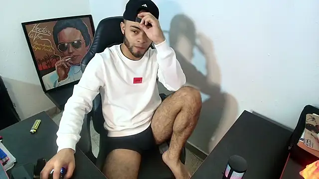 Xanderstone00 online show from February 2026 10:17:01 PM