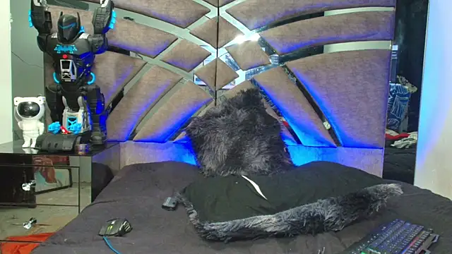 Xanderstone00 online show from June 2026 03:25:01 AM