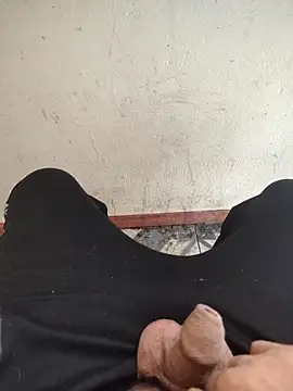 Snapshot of marioyesposa chatting on February 2026 08:30:01 PM marioyesposa online show from February 2026 08:30:01 PM