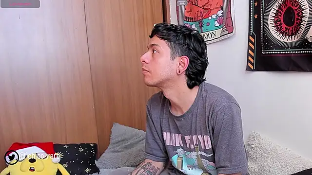 Snapshot of acid_timee chatting on December 2024 03:05:01 PM acid timee online show from December 2024 03:05:01 PM