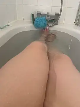 Piper Milf 36 online show from April 2026 02:59:01 PM