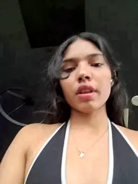 jadelaurent online show from April 2026 05:15:01 PM