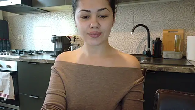 Snapshot of Sofimoon26 chatting on February 2026 02:57:02 PM Sofimoon26 online show from February 2026 02:57:02 PM