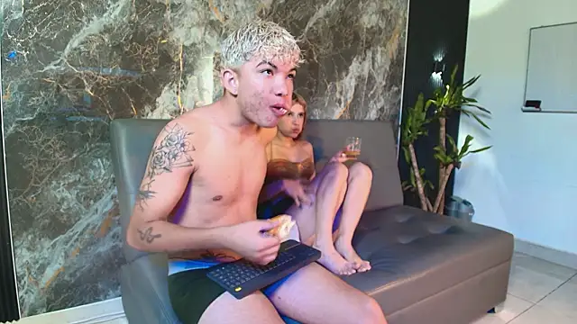 Snapshot of VelvetPassion chatting on March 2026 07:18:02 PM VelvetPassion online show from March 2026 07:18:02 PM