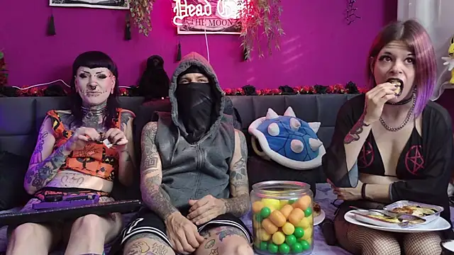 ViGothFox online show from June 2026 05:03:02 PM