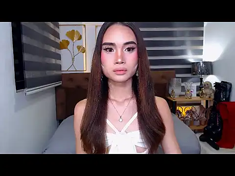 JuicyCockThea online show from July 2026 02:35:02 PM