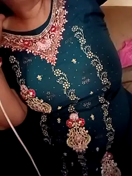 Simran 008 online show from April 2026 09:35:02 AM
