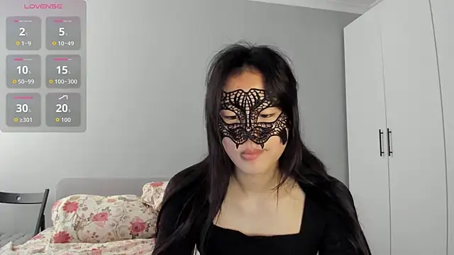 HelenBlazeTrt online show from May 2026 02:06:01 AM