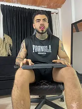 Benjii Carter1 online show from May 2026 01:34:01 AM