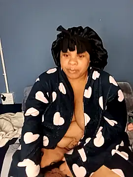 Sweet-Bella17 online show from July 2026 10:27:01 PM