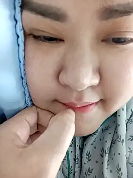 Kee-kimlee online show from May 2026 11:54:01 PM