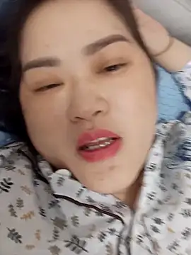 Kee-kimlee online show from May 2026 02:14:01 PM