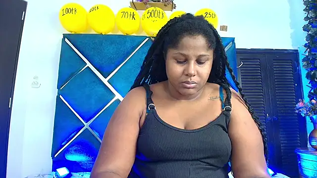 AlexaRousse4u online show from April 2026 09:28:02 PM