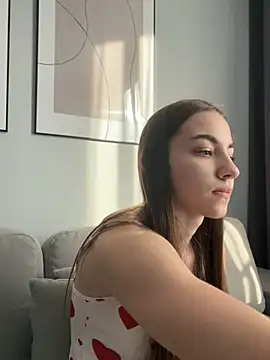  Patricia P online show from April 2026 01:41:02 PM