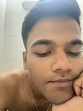 Dazzling dude online show from April 2026 06:41:01 PM