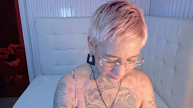 Snapshot of Everlyn_sexx chatting on March 2026 03:36:02 PM Everlyn sexx online show from March 2026 03:36:02 PM