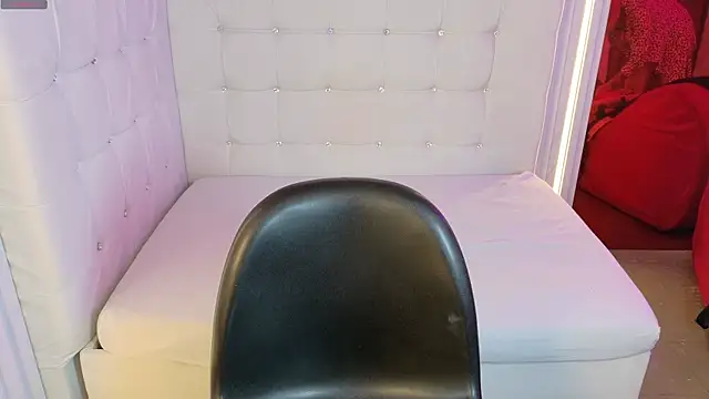 Snapshot of Everlyn_sexx chatting on March 2026 12:00:02 PM Everlyn sexx online show from March 2026 12:00:02 PM