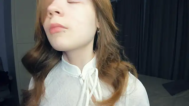 LavenderMitten online show from March 2026 05:55:01 AM