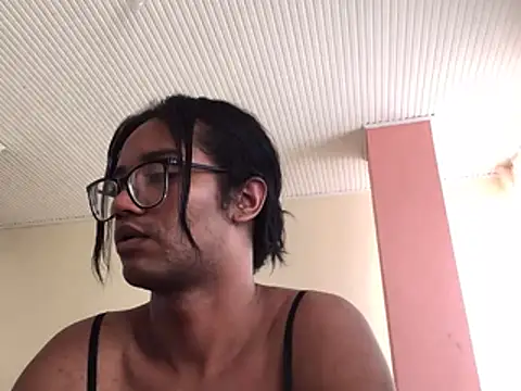 Snapshot of horny_brii chatting on May 2026 06:39:01 PM horny brii online show from May 2026 06:39:01 PM