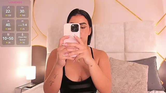 caroo giraldo   online show from April 2026 11:40:01 AM