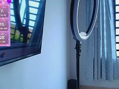 Tammy Evanns1 online show from February 2026 08:35:01 PM