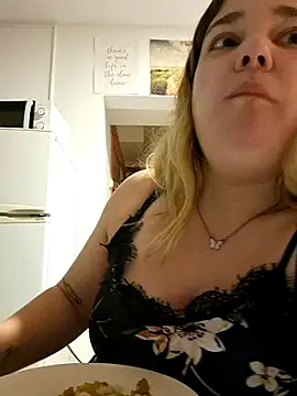 Snapshot of Dulcexpecado chatting on March 2026 11:29:02 PM Dulcexpecado online show from March 2026 11:29:02 PM