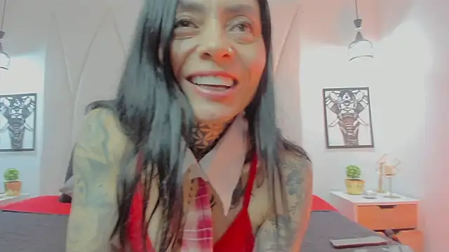 Mia Reyesjs online show from March 2026 09:54:02 PM