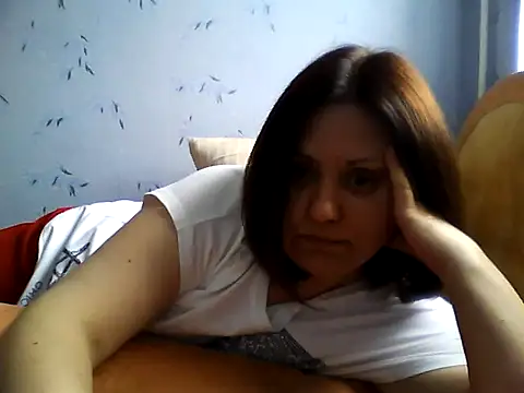 LockyCharm111 online show from May 2026 09:38:02 AM